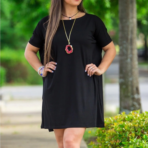 Piko Black Short Sleeve Swing Dress - Picture 4 of 5